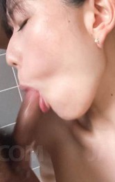 Asian Milf Hardcore Porn - Manami Komukai Asian shows hot curves and sucks tool in bathtub